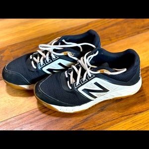 Men’s New Balance Turf Shoes. worn a couple times